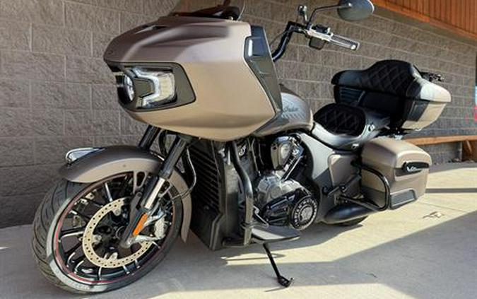 2021 Indian Motorcycle Challenger® Dark Horse®
