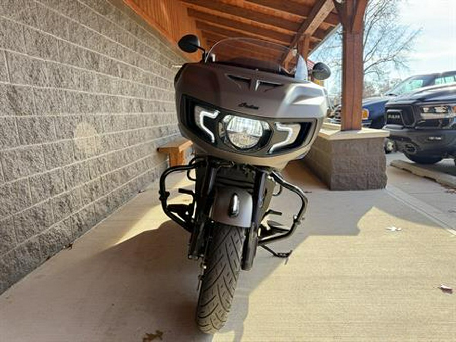 2021 Indian Motorcycle Challenger® Dark Horse®