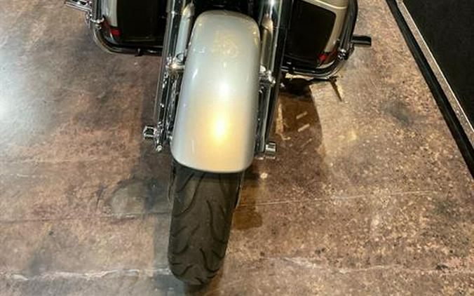 2019 Harley-Davidson CVO™ Street Glide®