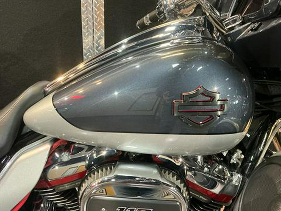 2019 Harley-Davidson CVO™ Street Glide®