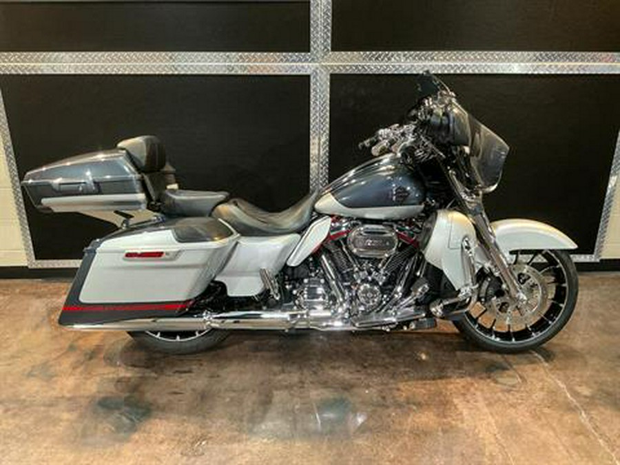 2019 Harley-Davidson CVO™ Street Glide®