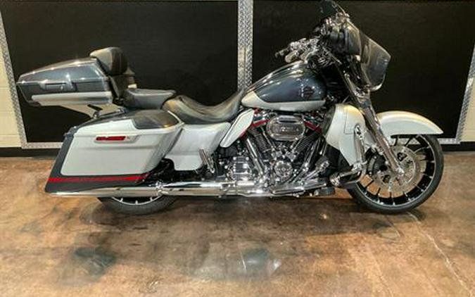 2019 Harley-Davidson CVO™ Street Glide®