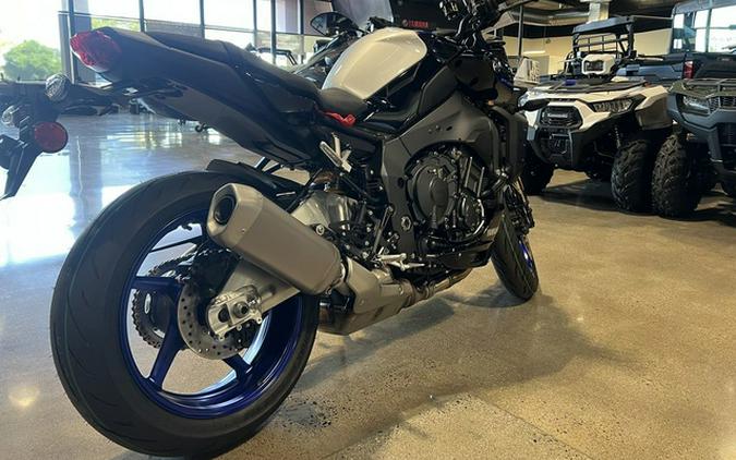 2025 Yamaha MT 10 SP
