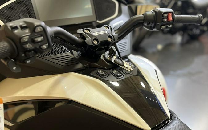 2026 Can-Am Spyder RT Limited Platine