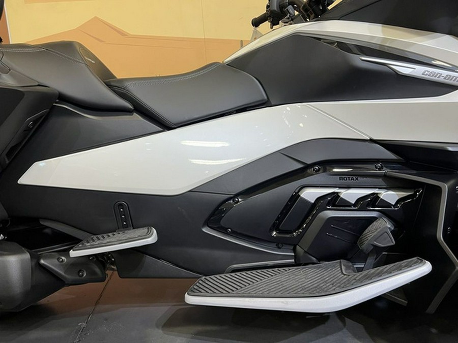 2026 Can-Am Spyder RT Limited Platine