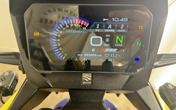 2023 Suzuki V-STROM 800DE Champion Yellow No. 2 - 100231