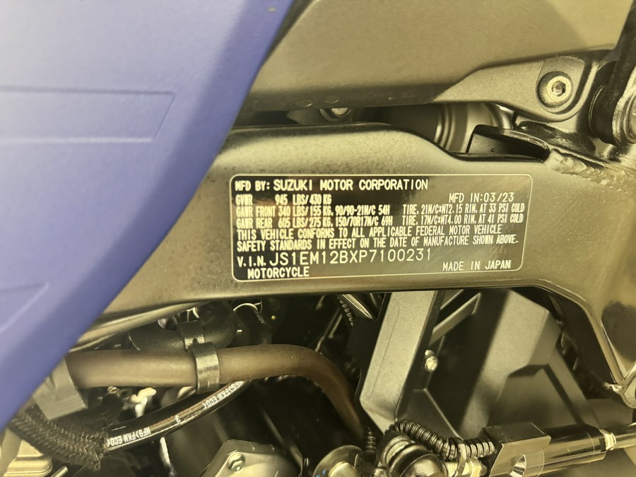 2023 Suzuki V-STROM 800DE Champion Yellow No. 2 - 100231