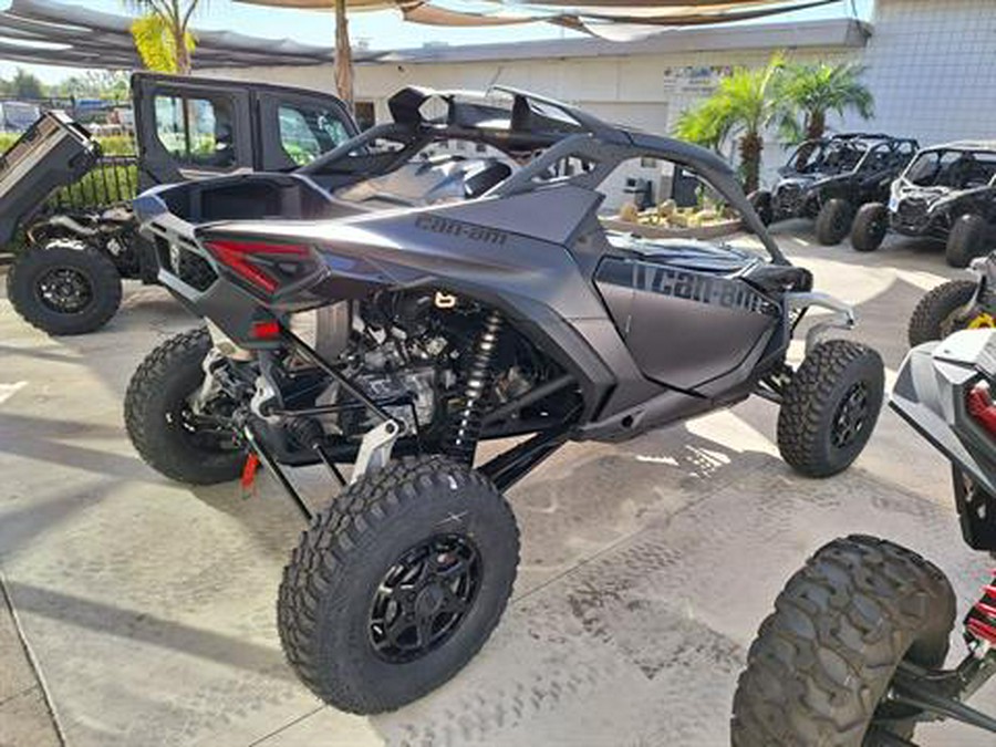 2024 Can-Am Maverick R X