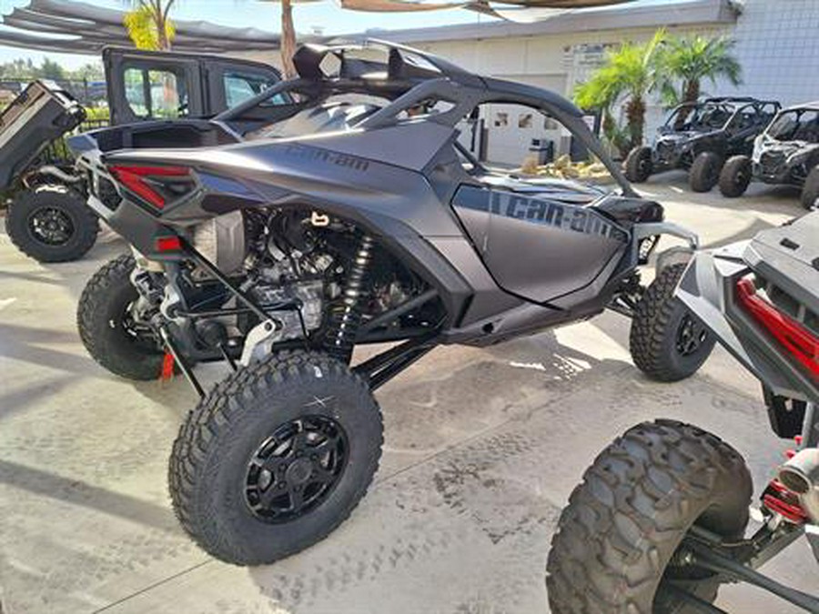 2024 Can-Am Maverick R X