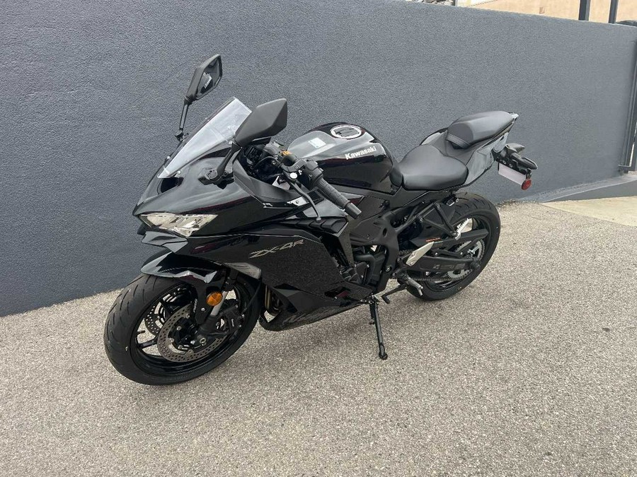 2024 Kawasaki NINJA ZX-4R ABS