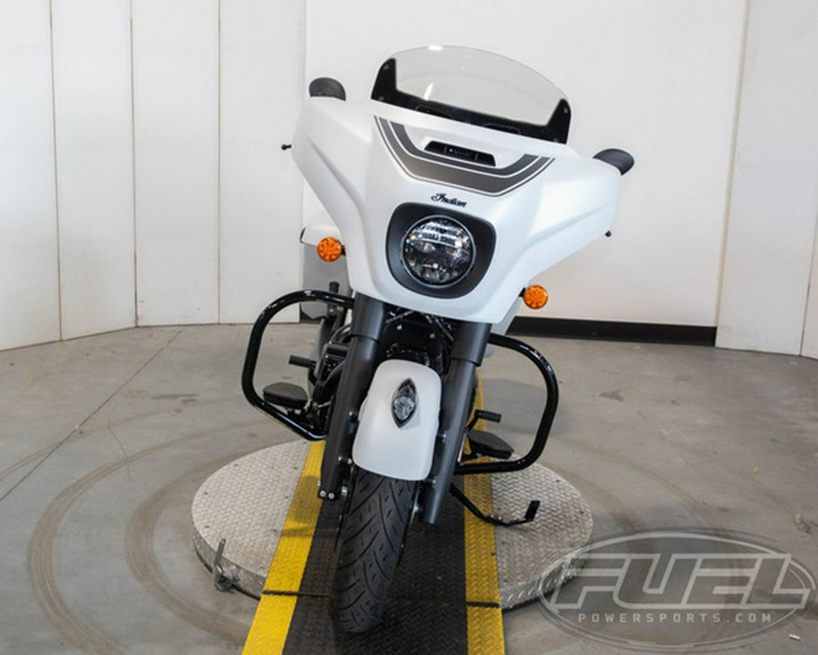 2024 Indian Chieftain Dark Horse Ghost White Metallic Smoke