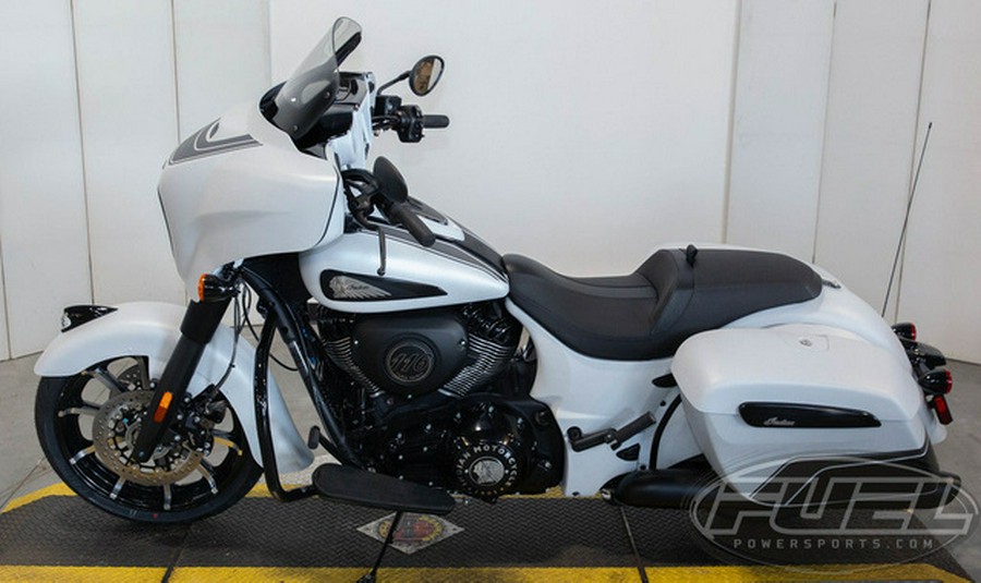 2024 Indian Chieftain Dark Horse Ghost White Metallic Smoke