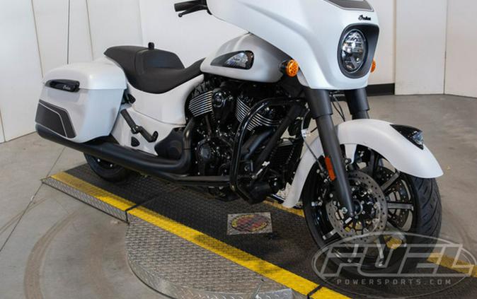 2024 Indian Chieftain Dark Horse Ghost White Metallic Smoke