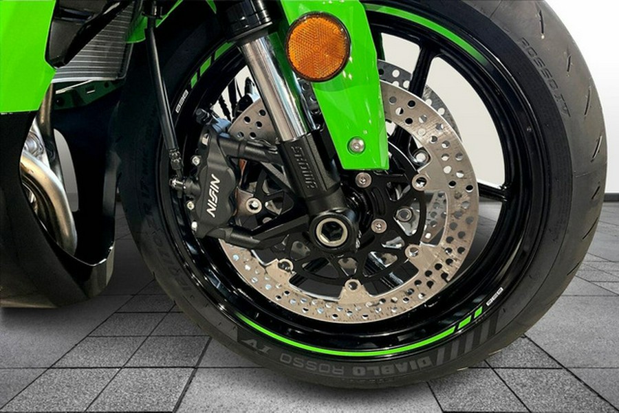 2025 Kawasaki Ninja ZX-6R KRT Edition