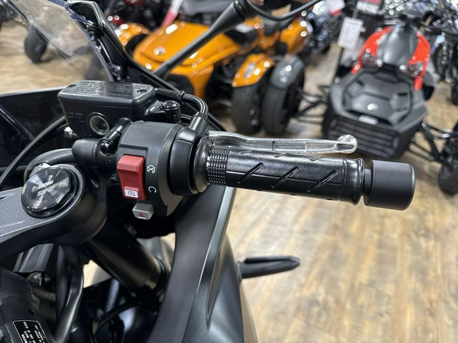 2026 Honda CBR650R E-Clutch