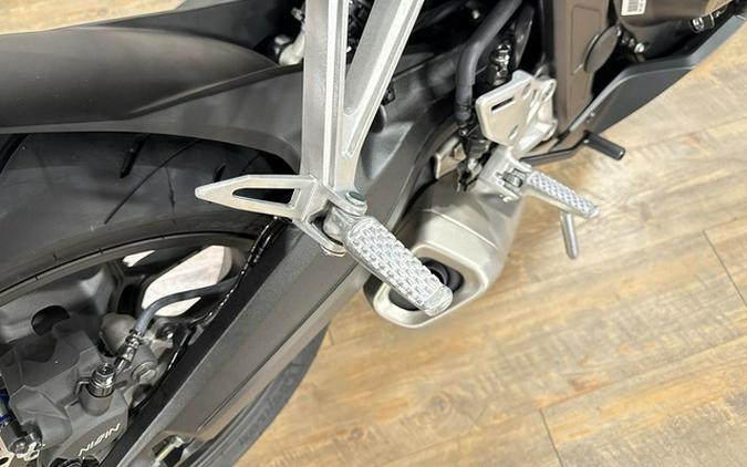 2026 Honda CBR650R E-Clutch
