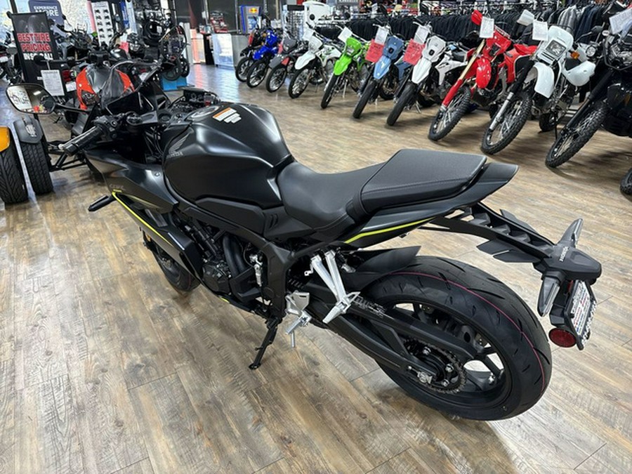 2026 Honda CBR650R E-Clutch