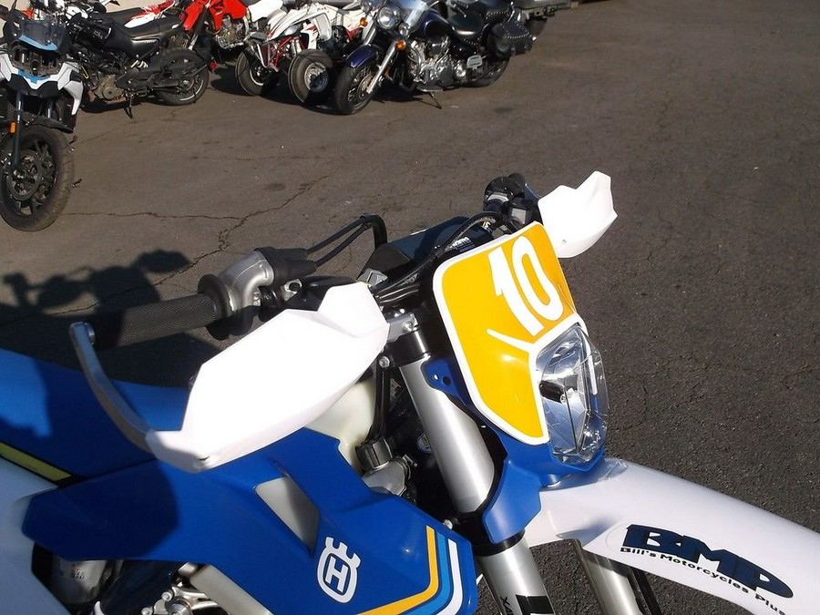 2025 Husqvarna® TE 250 Heritage