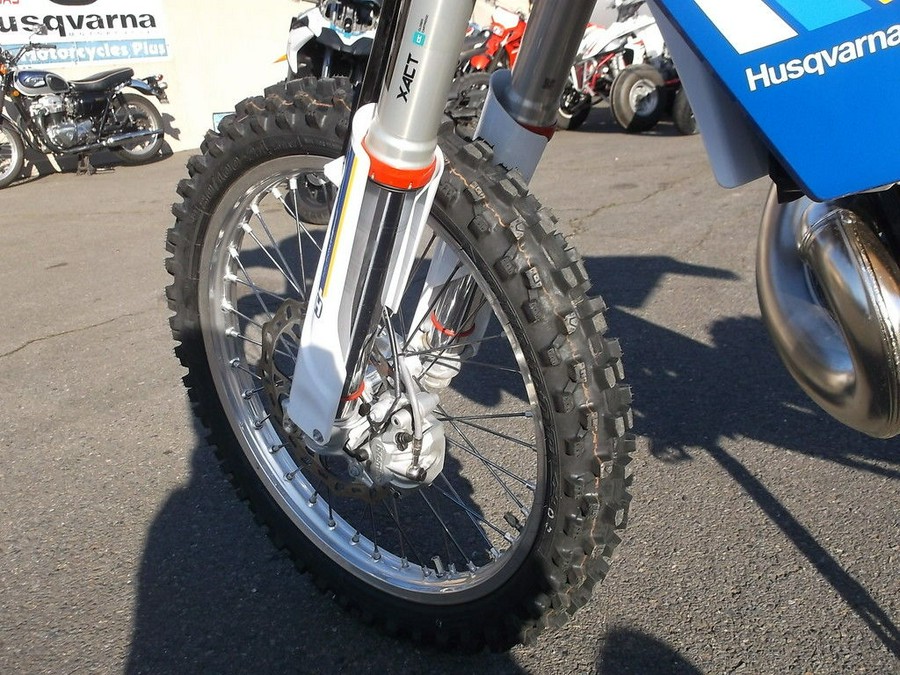 2025 Husqvarna® TE 250 Heritage