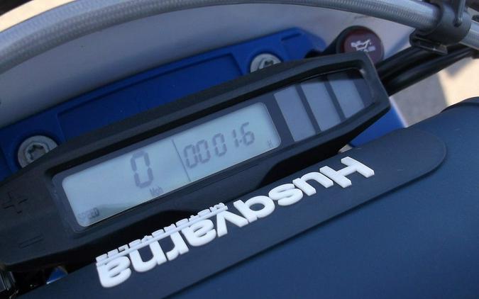 2025 Husqvarna® TE 250 Heritage