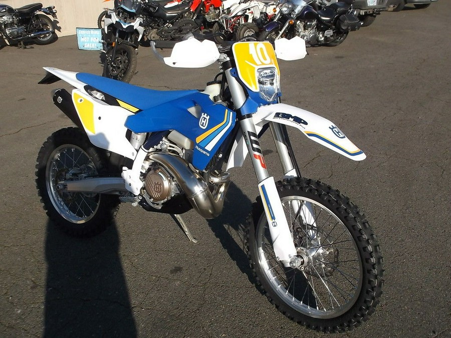 2025 Husqvarna® TE 250 Heritage