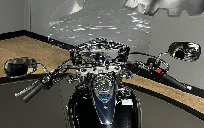 2026 Kawasaki Vulcan® 900 Classic LT
