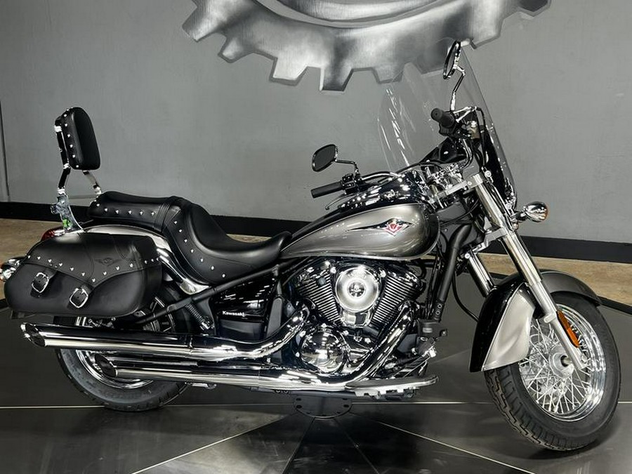 2026 Kawasaki Vulcan® 900 Classic LT