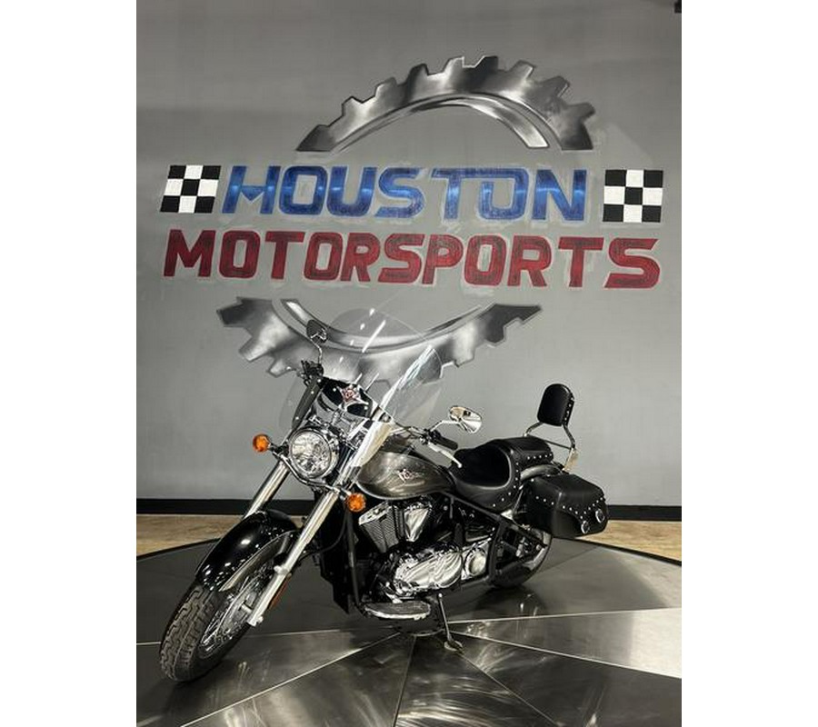 2026 Kawasaki Vulcan® 900 Classic LT