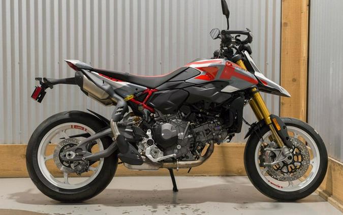 2027 Ducati Hypermotard V2 SP