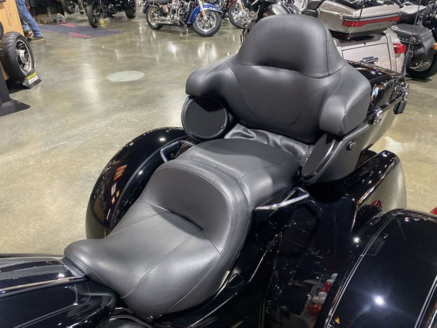 2024 Harley-Davidson FLHTCUTG - Tri Glide Ultra