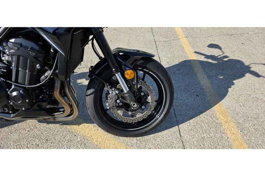 2022 Kawasaki Z900 ABS
