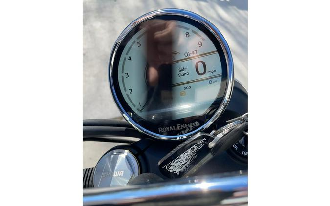 2026 Royal Enfield BEAR 650 - SHADOW BLACK