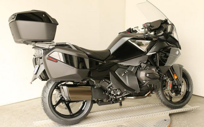 2026 BMW R 1300 RT