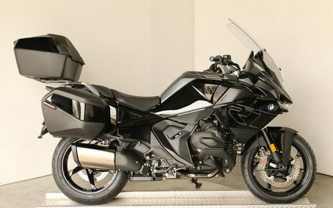 2026 BMW R 1300 RT