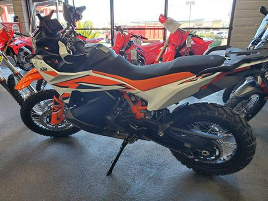 2023 KTM 890 Adventure R