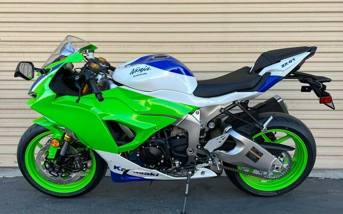 2024 Kawasaki Ninja® ZX™-6R 40th Anniversary Edition ABS