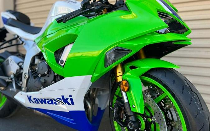 2024 Kawasaki Ninja® ZX™-6R 40th Anniversary Edition ABS