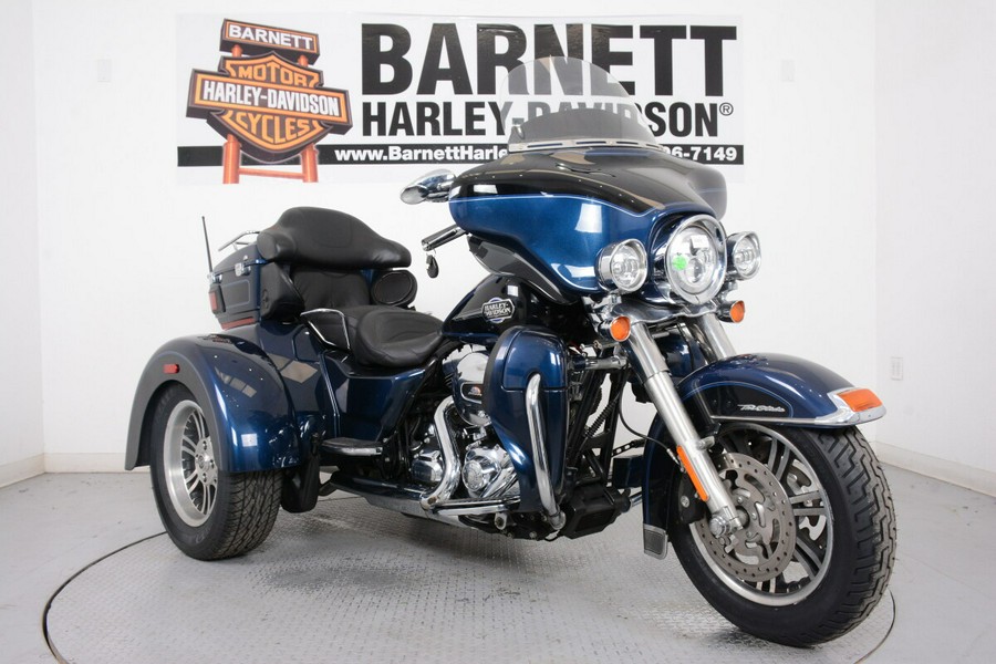 2013 Harley-Davidson FLHTCUTG Tri Glide™ Ultra Classic®