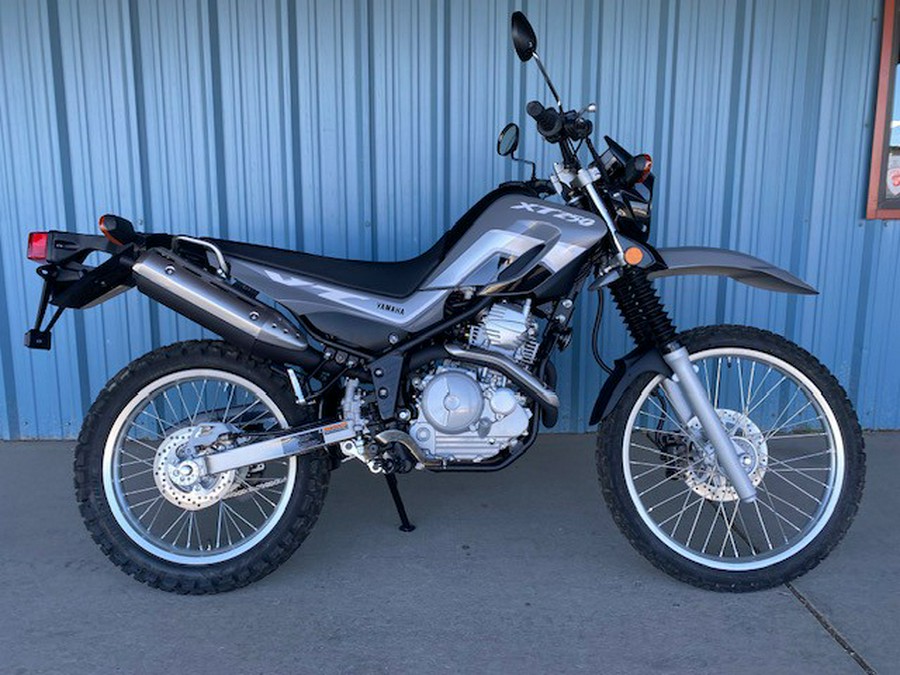 2024 Yamaha XT250 School Unit