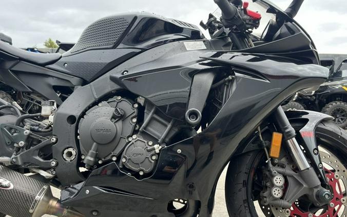 2018 Yamaha YZF R1