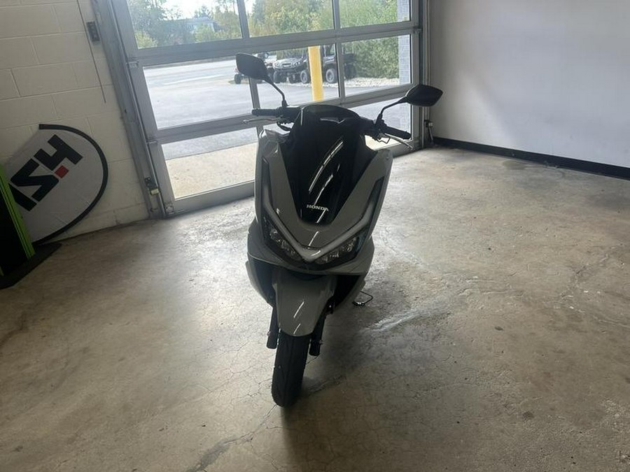 2025 Honda® PCX