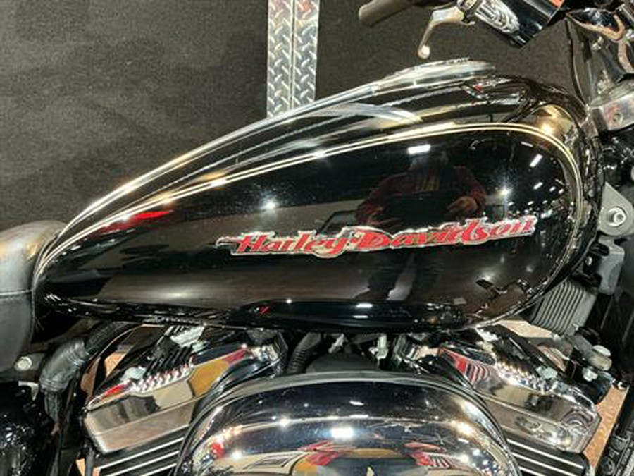 2005 Harley-Davidson Sportster® XL 1200 Custom