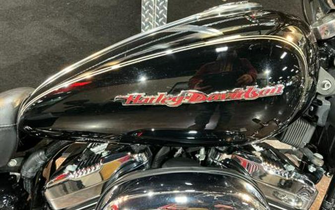 2005 Harley-Davidson Sportster® XL 1200 Custom