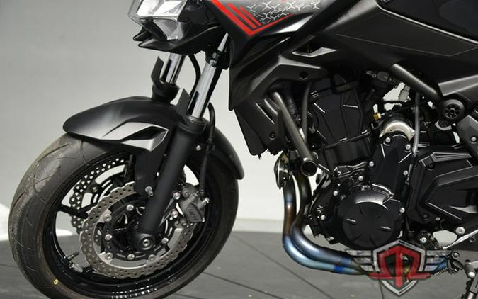 2020 Kawasaki Z650 ABS Metallic Black/Metallic Flat Spark Black