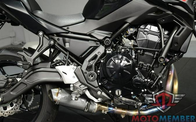 2020 Kawasaki Z650 ABS Metallic Black/Metallic Flat Spark Black