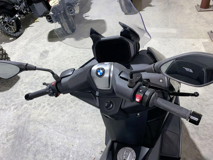 2023 BMW C 400 GT Triple Black