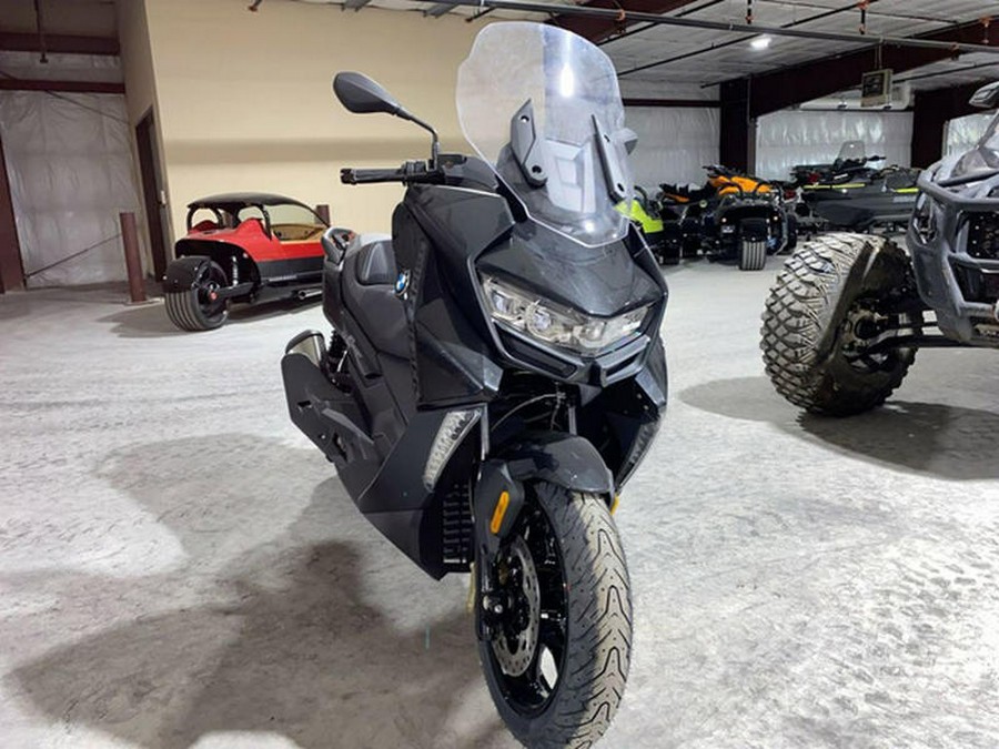 2023 BMW C 400 GT Triple Black