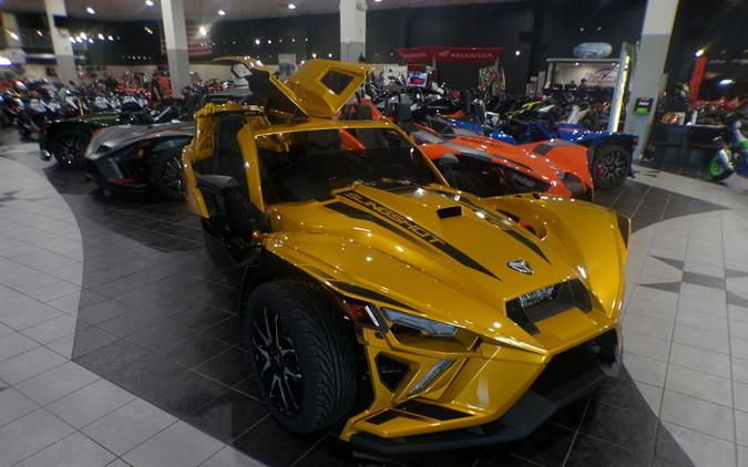 2024 Polaris Slingshot® Slingshot® R AutoDrive Gold Rush