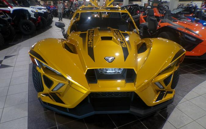 2024 Polaris Slingshot® Slingshot® R AutoDrive Gold Rush