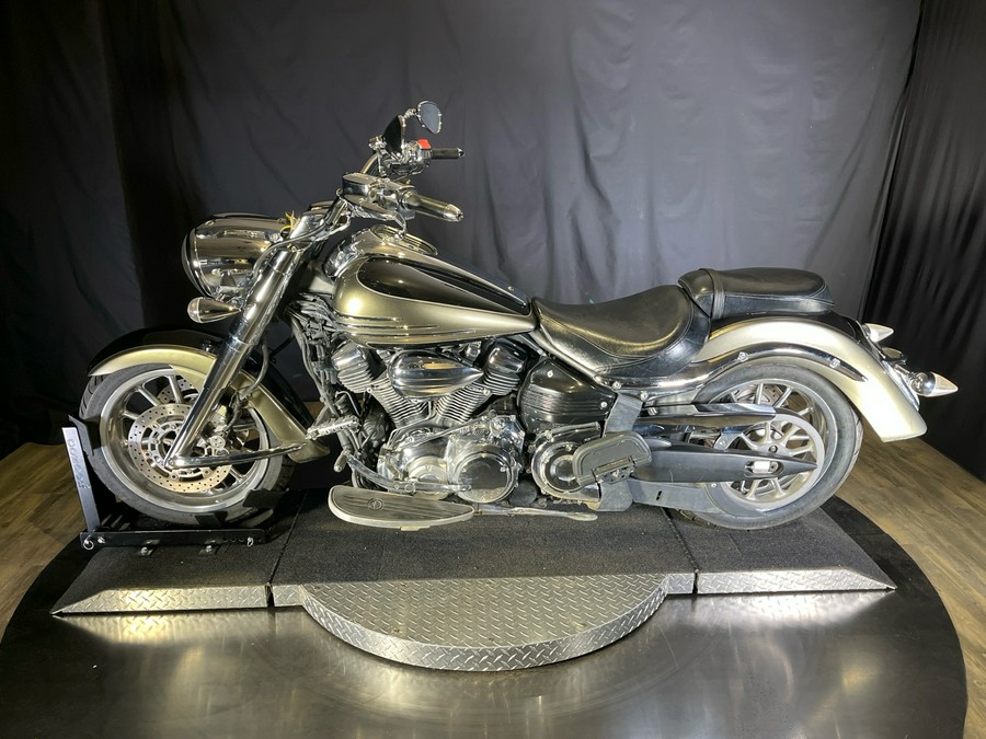 2006 Yamaha Motor Corp., USA Roadliner S